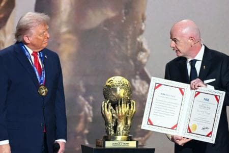 "Es uno de los grandes honores de mi vida", dice Trump tras recibir el primer 'Premio de la Paz' de la FIFA