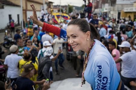 Trump analiza un plan de María Corina Machado para facilitar la salida de Maduro en Venezuela