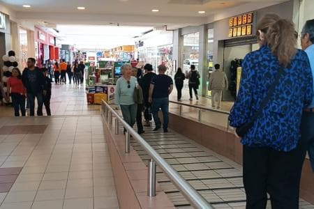 El Black Friday 2025 dejó más de USD 5.500 millones en ventas a Ecuador