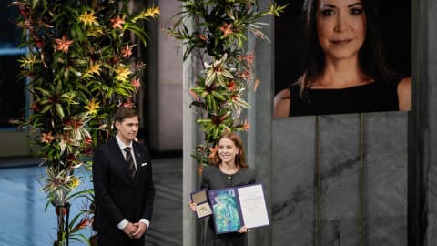 Policía sueca desestima la denuncia de Assange contra la Fundación Nobel por el premio de la Paz a Corina Machado